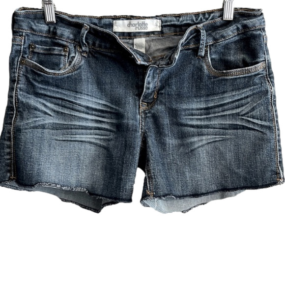 Charlotte Russe Pants - SOLD Charlotte RUSSE Denim  Cut off 5 pocket zip front Shorts Sz 12